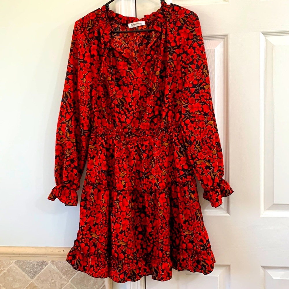 Red floral dress size small